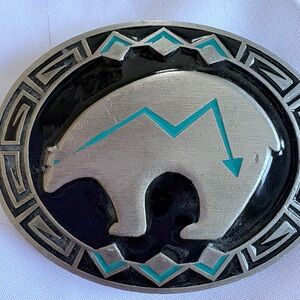 Vintage 1995 Siskiyou Native American Bear Silver and Black Belt Buckle